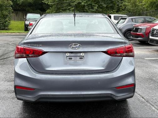2020 Hyundai Accent SE