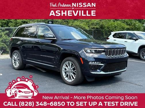 2023 Jeep Grand Cherokee Summit