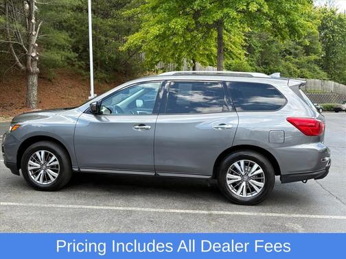 Gun Metallic 2019 Nissan Pathfinder SL