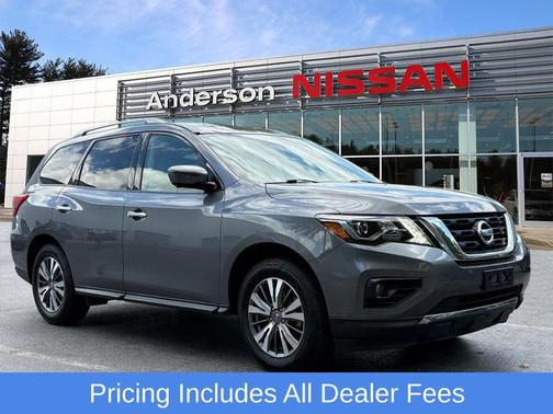 Gun Metallic 2019 Nissan Pathfinder SL