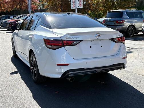 2020 Nissan Sentra SR