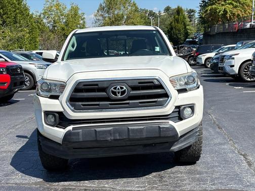 2016 Toyota Tacoma SR5