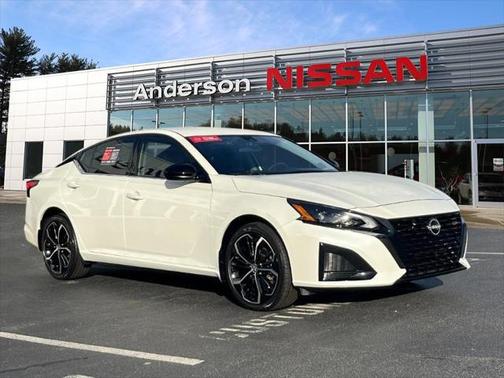 2025 Nissan Altima SR AWD