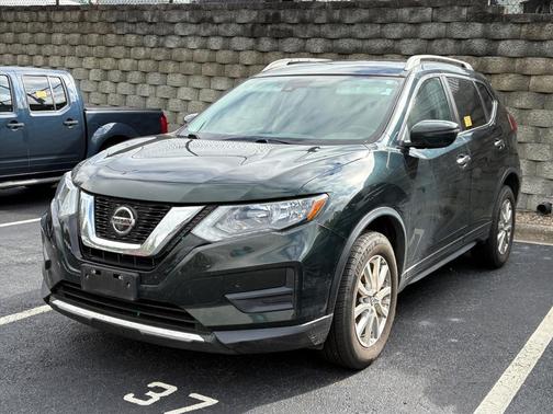 2020 Nissan Rogue SV