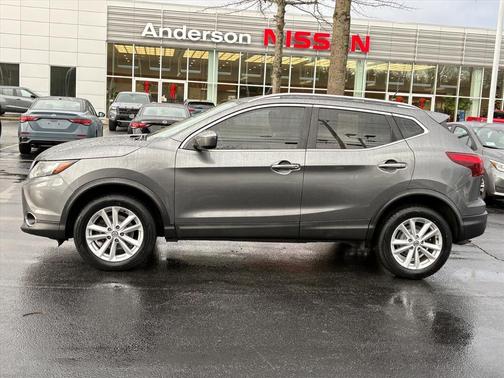 2018 Nissan Rogue Sport SV
