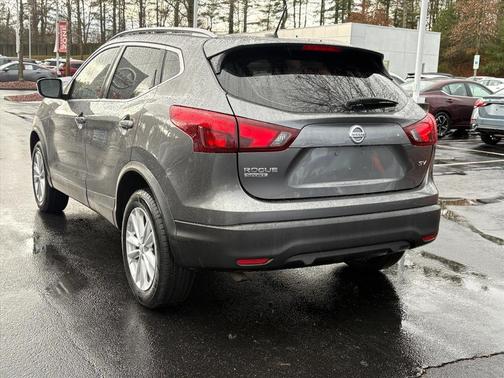 2018 Nissan Rogue Sport SV