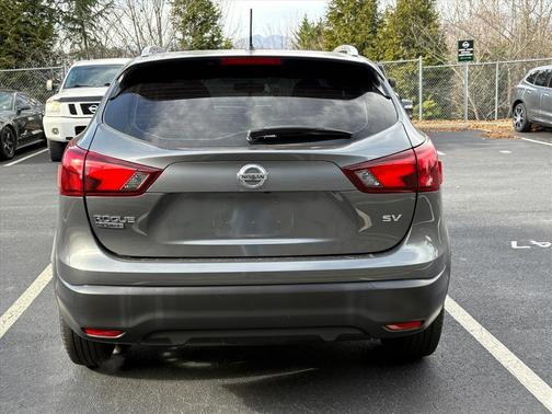 2018 Nissan Rogue Sport SV