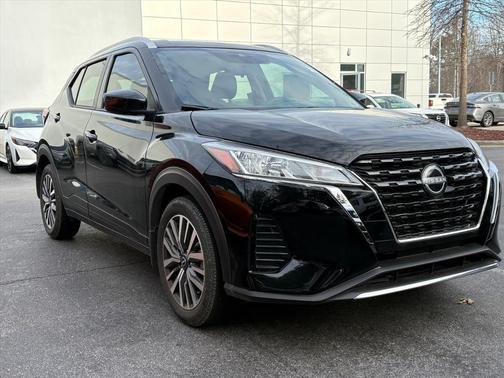 2023 Nissan Kicks SV