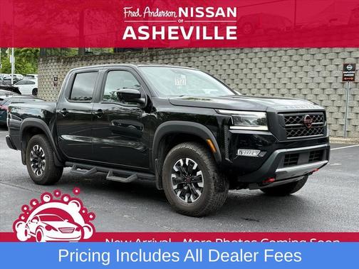 Super Black 2024 Nissan Frontier PRO-4X