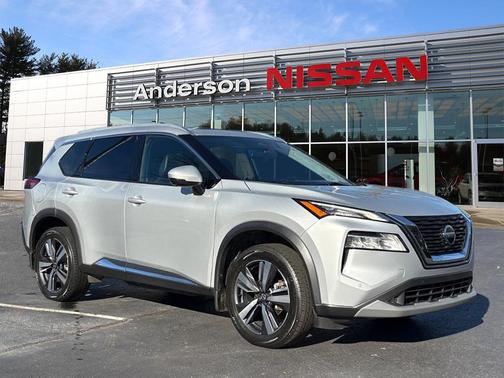 2021 Nissan Rogue SL