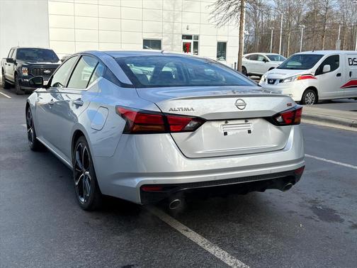 2024 Nissan Altima SR FWD