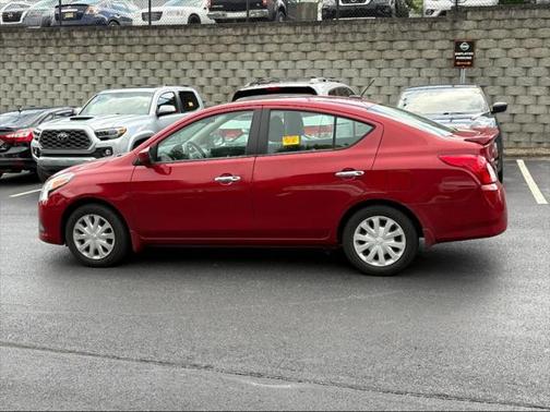 2015 Nissan Versa 1.6 SV