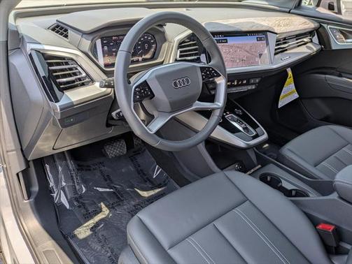 2025 Audi Q4 e-tron Premium 55 quattro