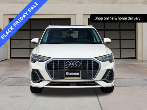 2022 Audi Q3 45 S line Premium