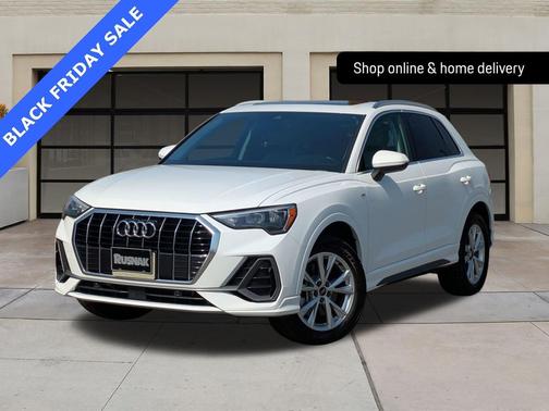 2022 Audi Q3 45 S line Premium