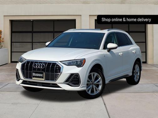 2022 Audi Q3 45 S line Premium