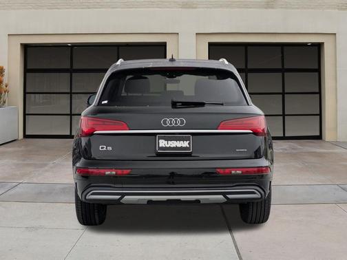 2021 Audi Q5 45 Premium