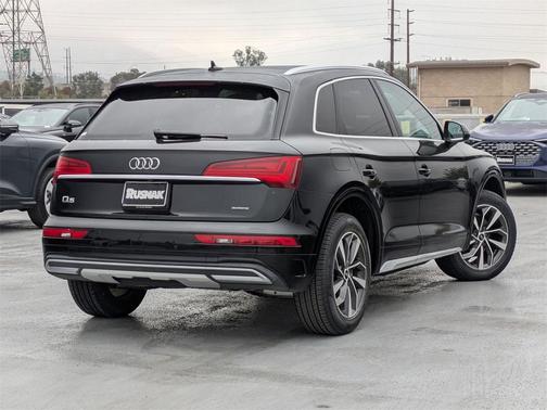 2021 Audi Q5 45 Premium