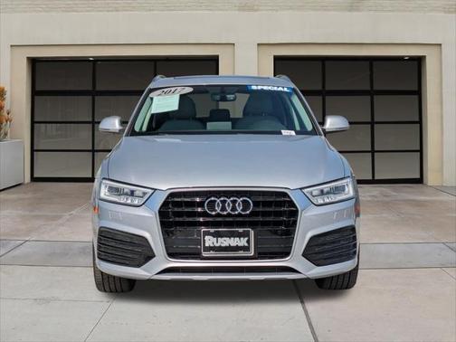 2017 Audi Q3 2.0T Prestige