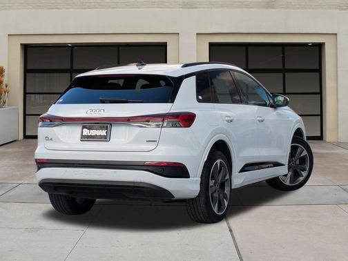2024 Audi Q4 e-tron Prestige 50 quattro