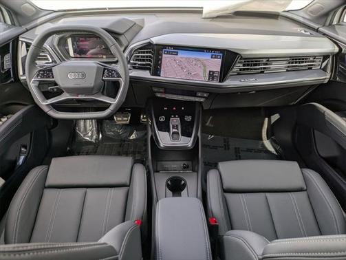 2025 Audi Q4 e-tron Sportback Premium Plus 55 quattro