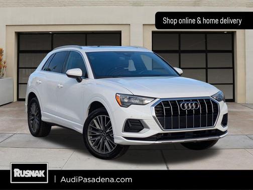 2022 Audi Q3 40 Premium