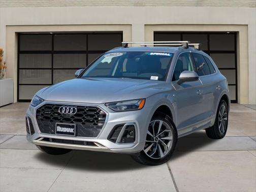 2022 Audi Q5 45 S line Premium Plus