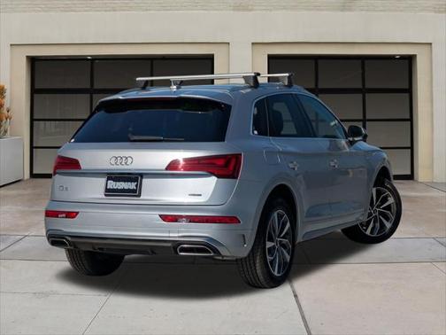 2022 Audi Q5 45 S line Premium Plus