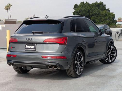 Daytona Gray Pearl Effect 2022 Audi SQ5 3.0T Premium Plus