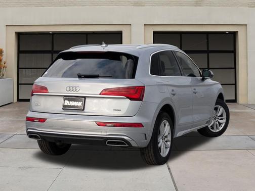 2022 Audi Q5 45 S line Premium