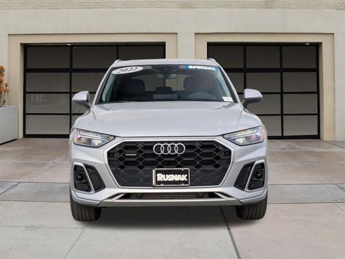 2022 Audi Q5 45 S line Premium