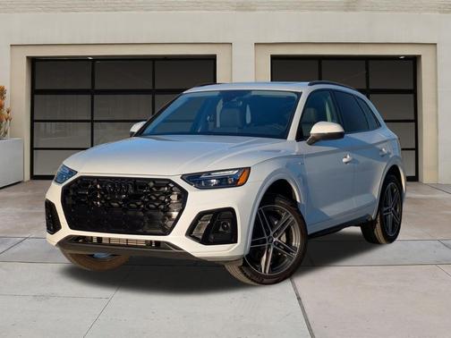 2023 Audi Q5 55 S line Premium Plus