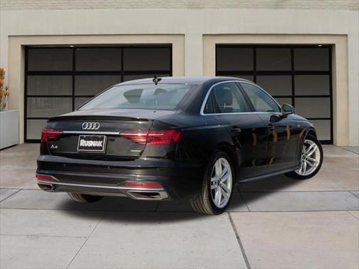 2024 Audi A4 45 S line Premium