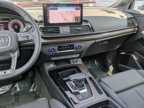 2025 Audi Q5 55 S line Premium Plus