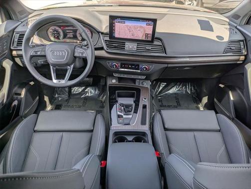 2025 Audi Q5 55 S line Premium Plus