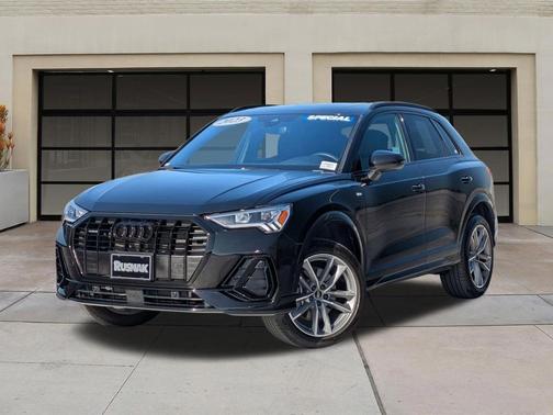 Mythos Black Metallic 2023 Audi Q3 Premium 45 TFSI S line quattro Tiptronic