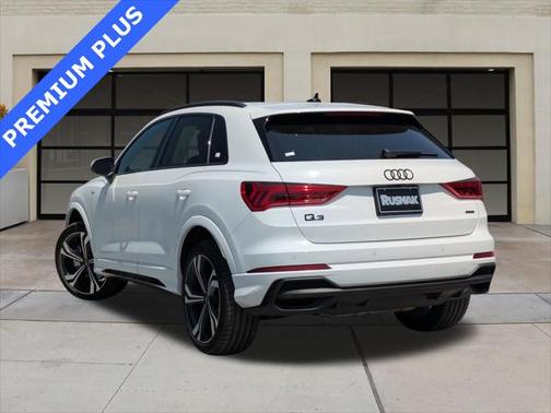 2024 Audi Q3 45 S line Premium Plus