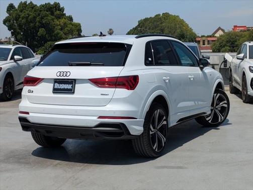 2024 Audi Q3 45 S line Premium Plus