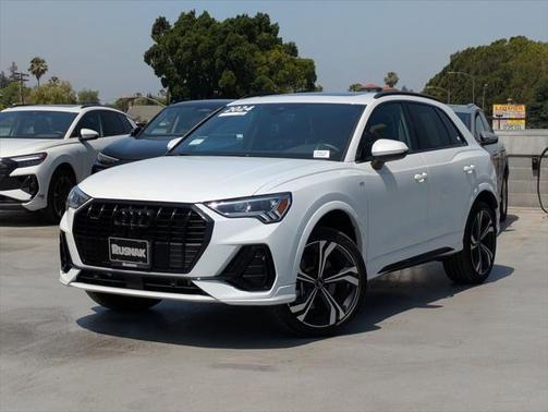 2024 Audi Q3 45 S line Premium Plus