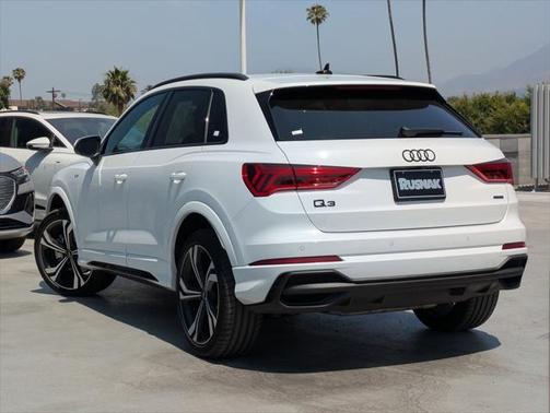 2024 Audi Q3 45 S line Premium Plus