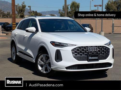 2025 Audi Q5 Premium