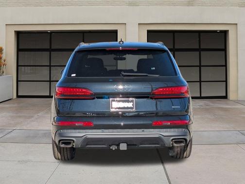 2026 Audi Q7 55 Premium Plus