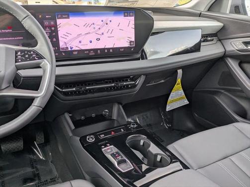2025 Audi Q6 e-tron Premium quattro