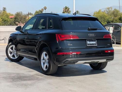 2023 Audi Q5 40 Premium