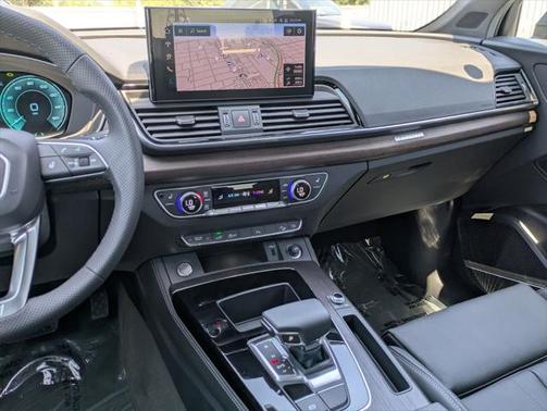 2025 Audi Q5 55 S line Premium Plus