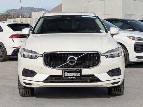 2019 Volvo XC60 T5 Momentum