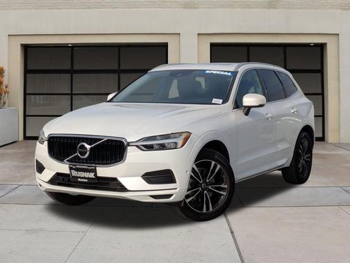 2019 Volvo XC60 T5 Momentum