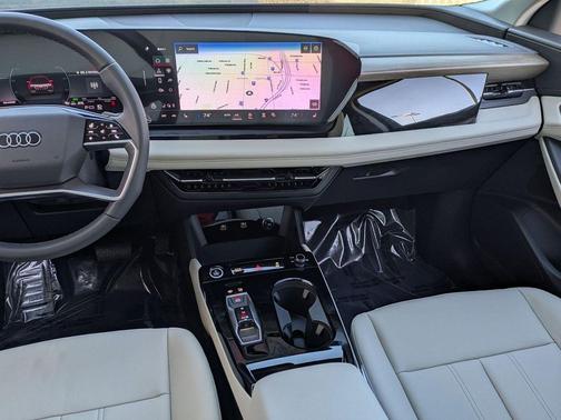 Glacier White Metallic 2025 Audi Q6 e-tron Premium quattro