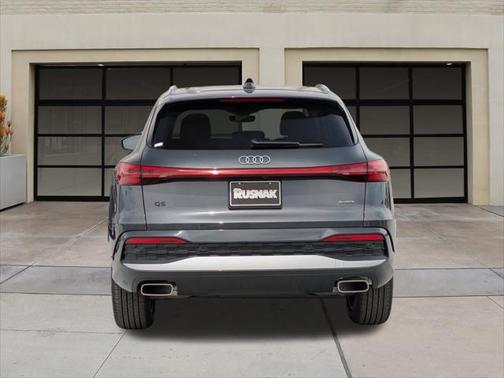 2025 Audi Q5 Premium