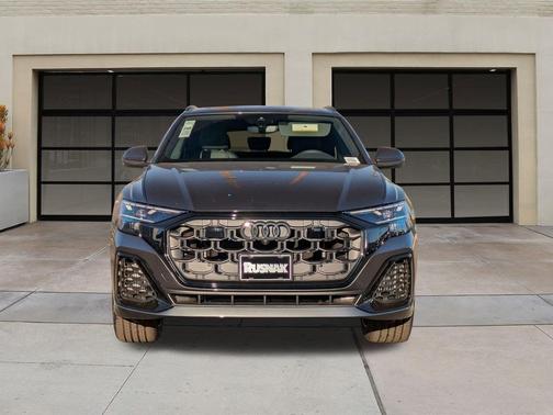 2026 Audi Q8 55 Premium Plus